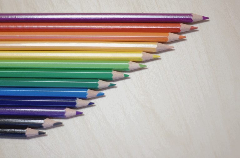 Descubre cómo la educación continua puede transformar tu vida, fomentar la innovación y crear una sociedad más equitativa y sostenible.